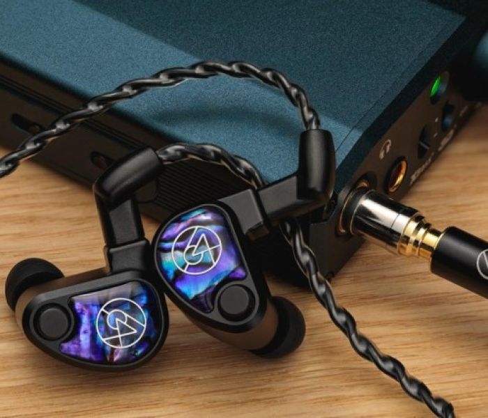 64 Audio Volür mit iFi Audio (Foto: WOD Audio)